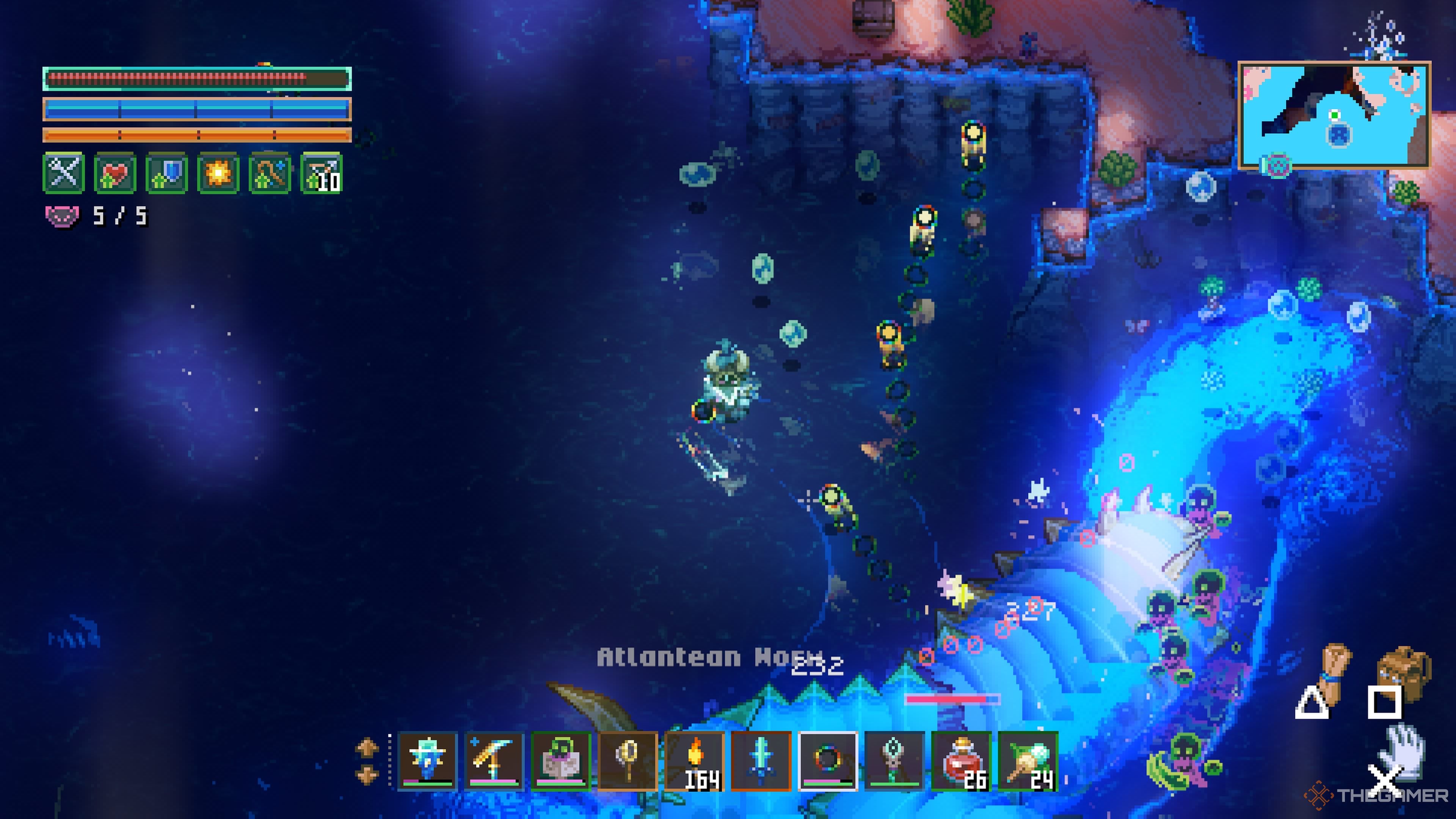 Player character fighting the Atlantean Worm while their summons attack it in Core Keeper.