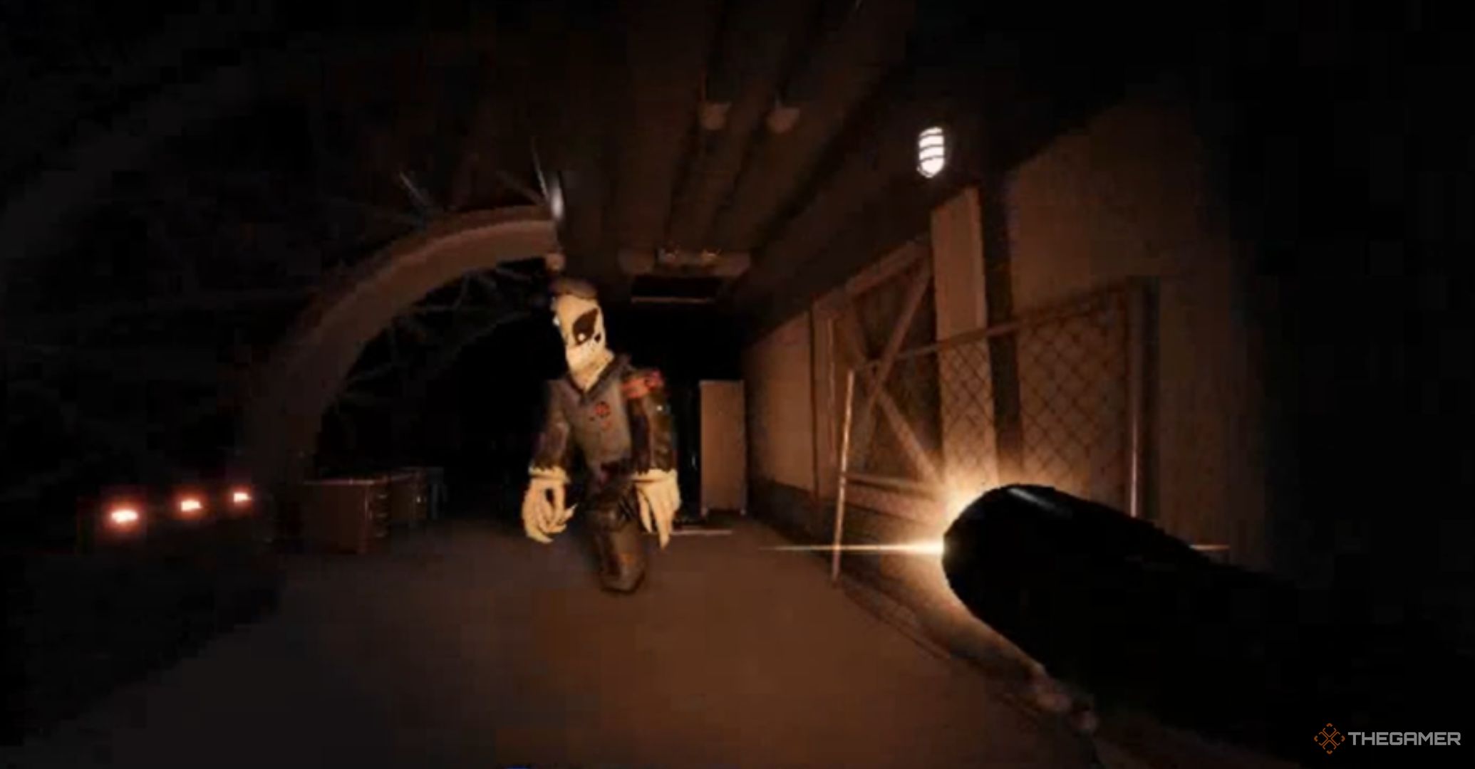 Roblox The Hunt Mega Edition Pressure the crooked Entity walking in.