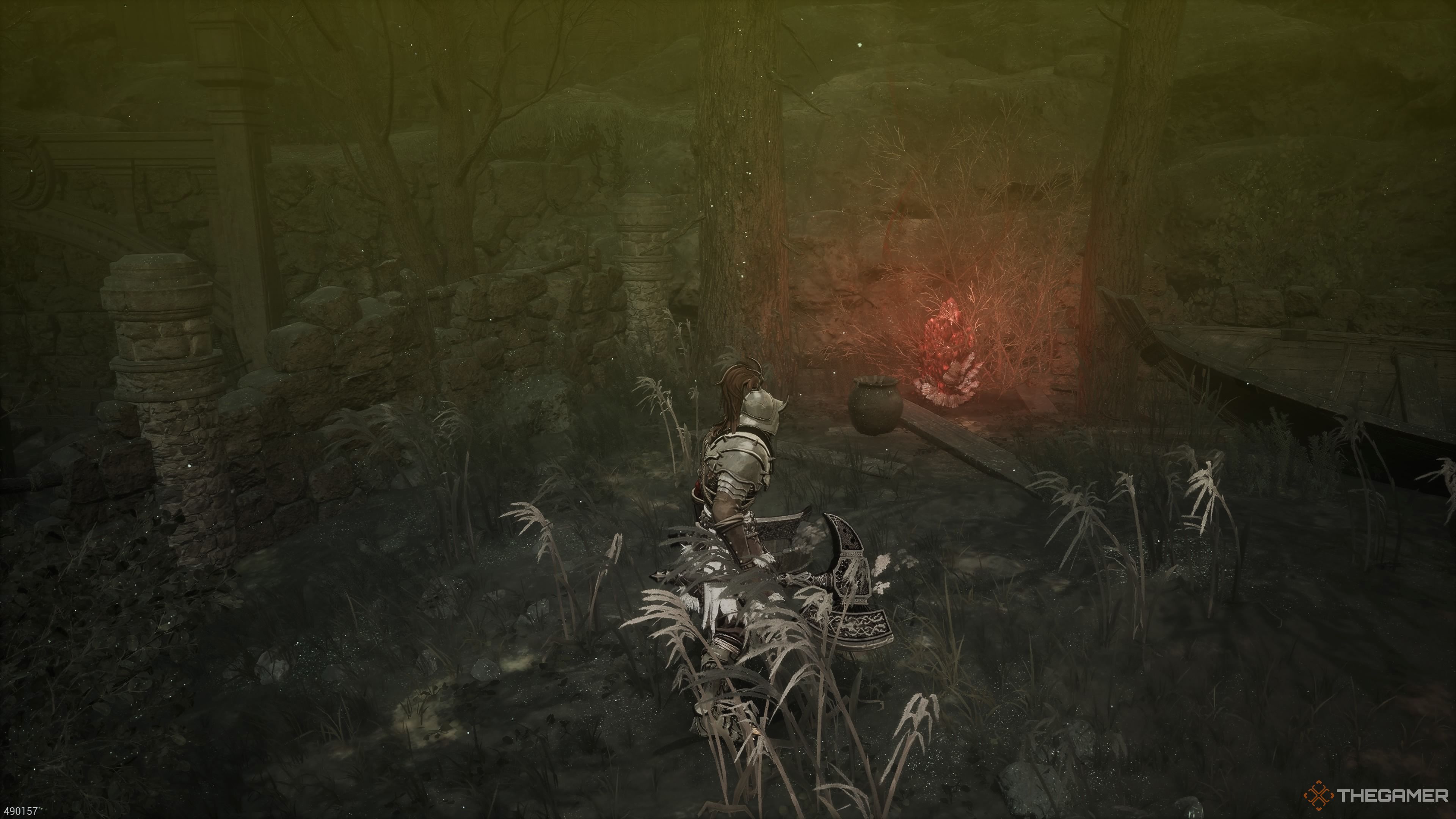 The first energy emitting ore in the Jar Enthusiast quest in The First Berserker Khazan.