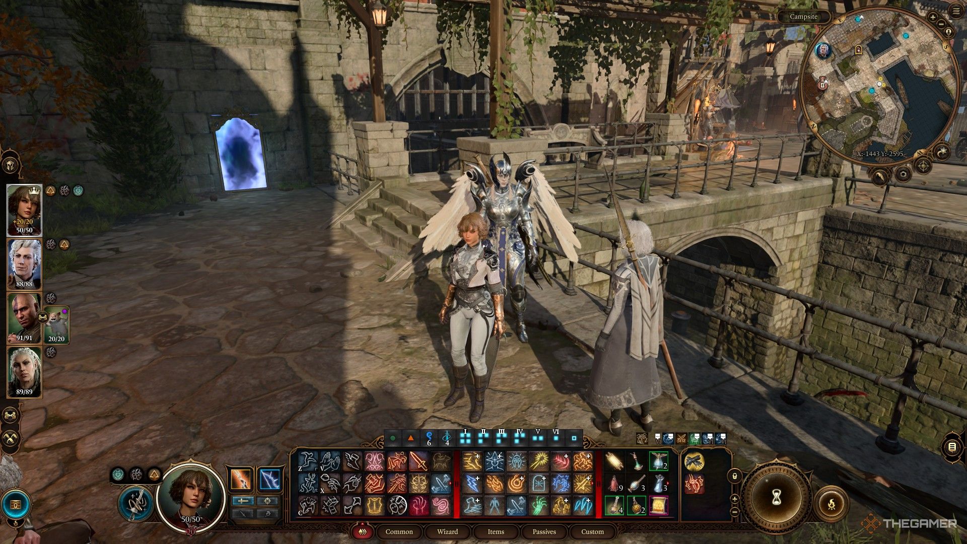 Player prepares to use photo mode with Aylin and Isobel in Baldur's Gate 3.