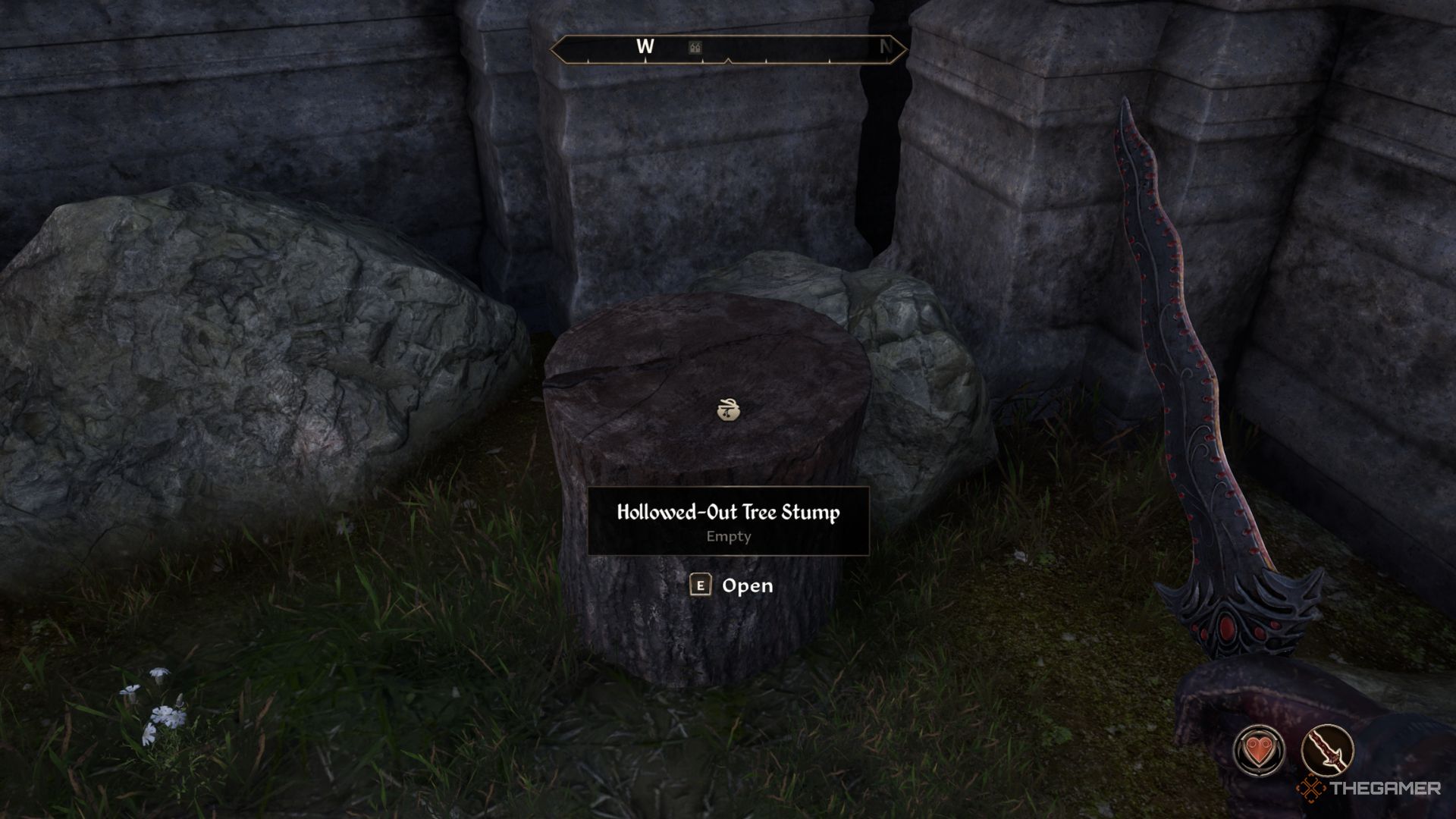 The player character shows Hollow Tree Stump behind Rindir’s Staffs in the Imperial City Market District in Oblivion Remastered.
