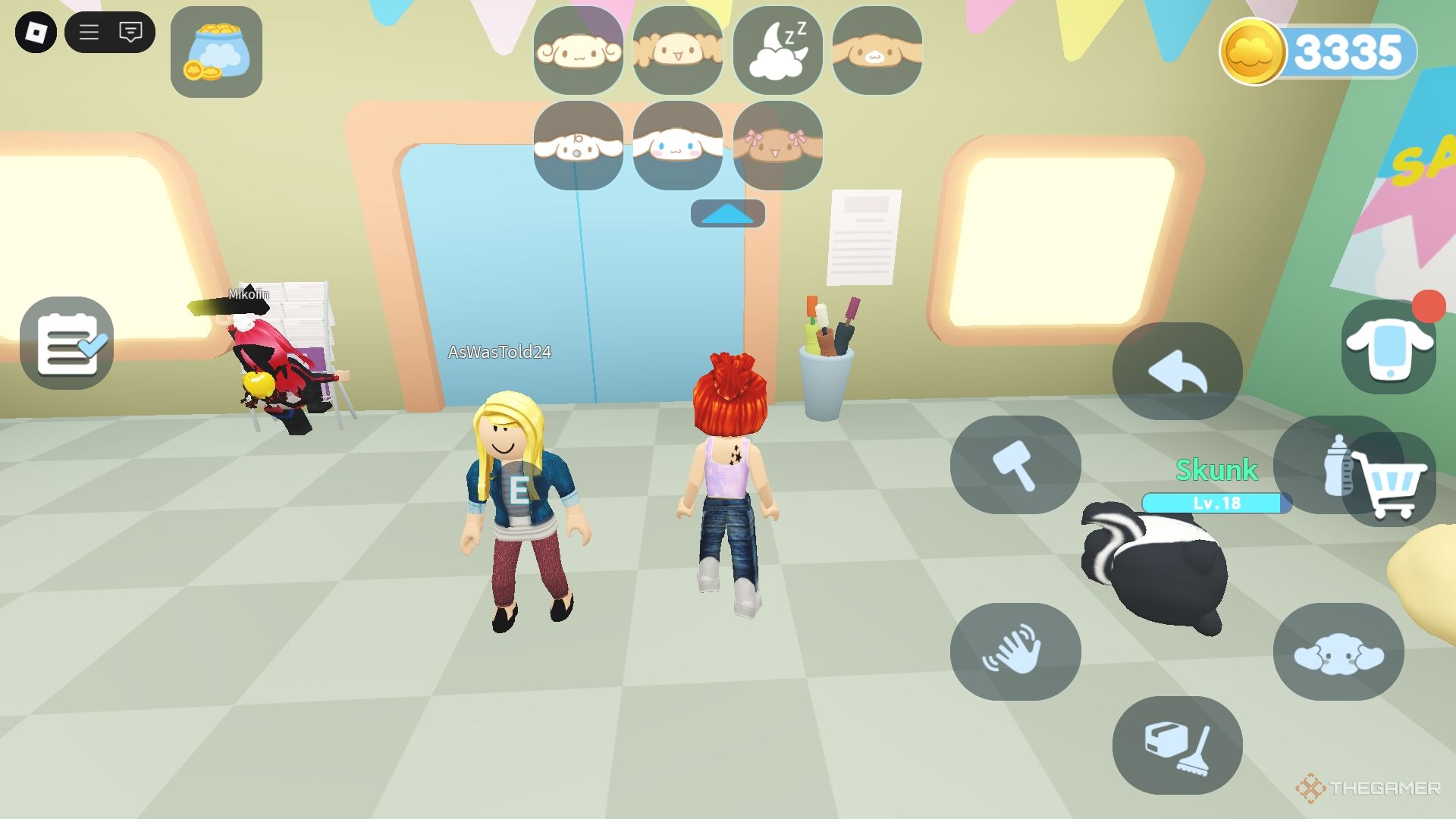 Roblox Cinnamoroll Cloud Island two players at the store.
