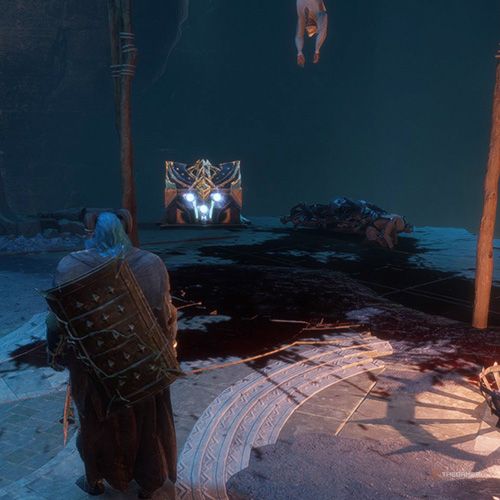Rook finds a chest that contains an unique item in Dock Town's Catacombs in Dragon Age: Veilguard.