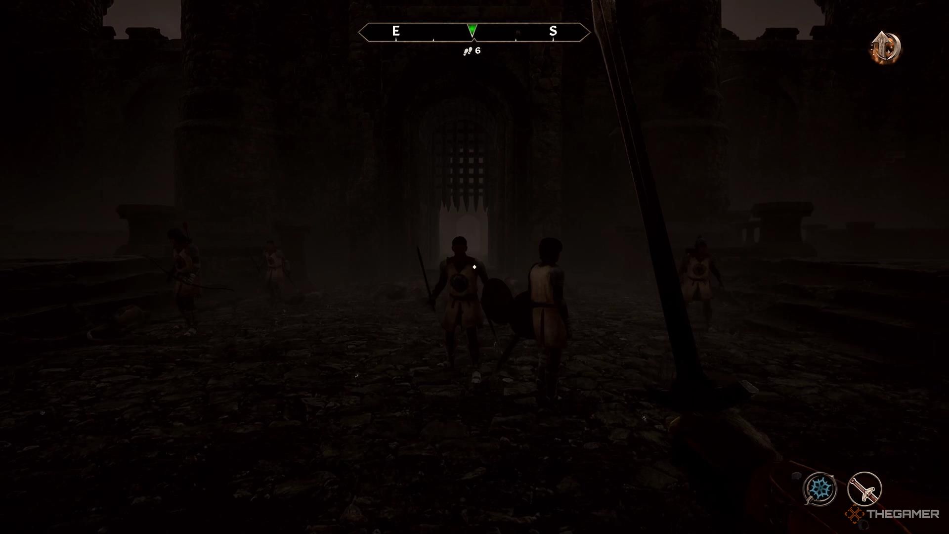 Savlian and his soldiers stand in a darkened courtyard in Oblivion Remastered.