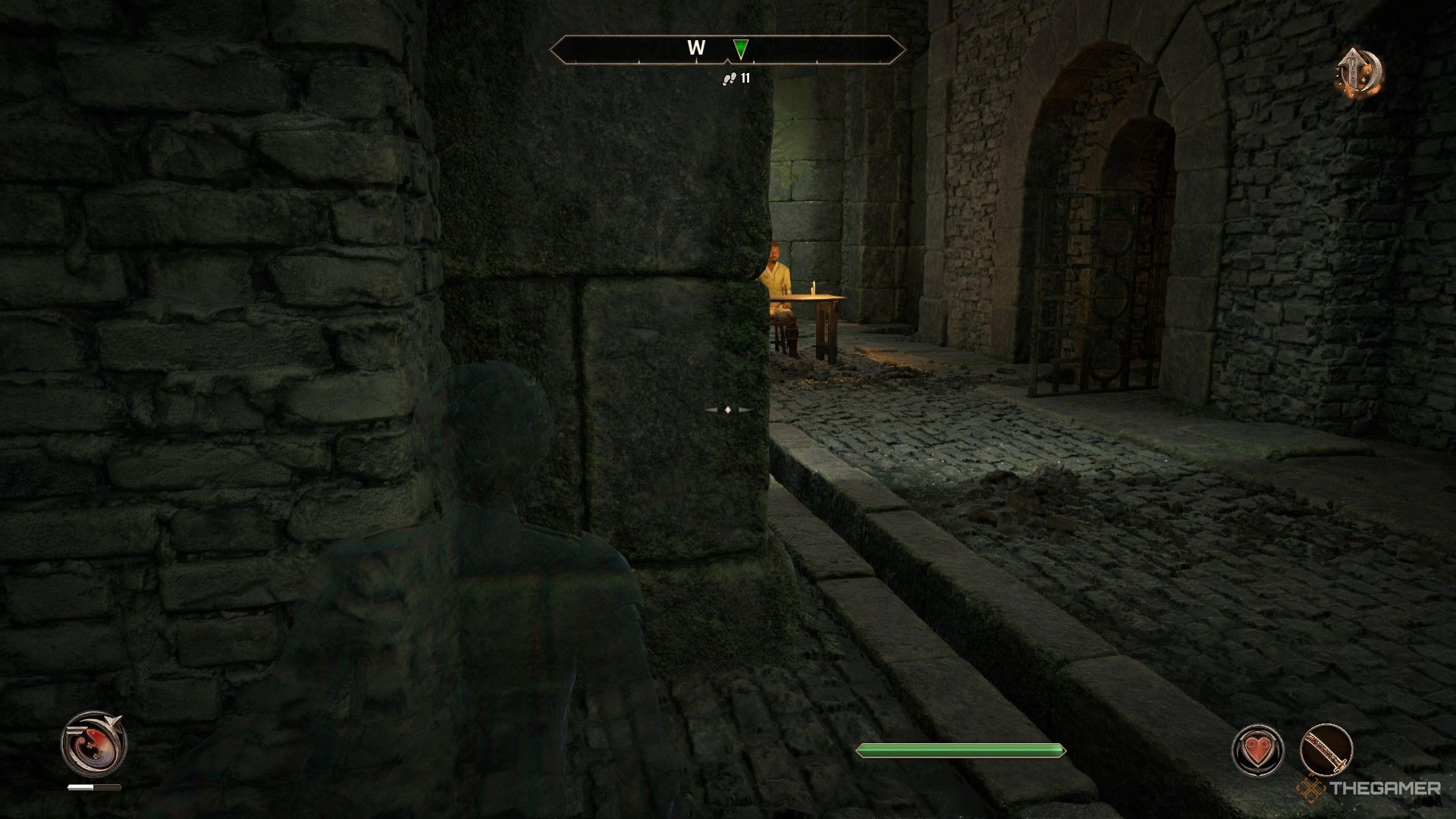 Player uses Chameleon spell to hide during the Mythic Dawn meeting with Baurus in Oblivion Remastered.