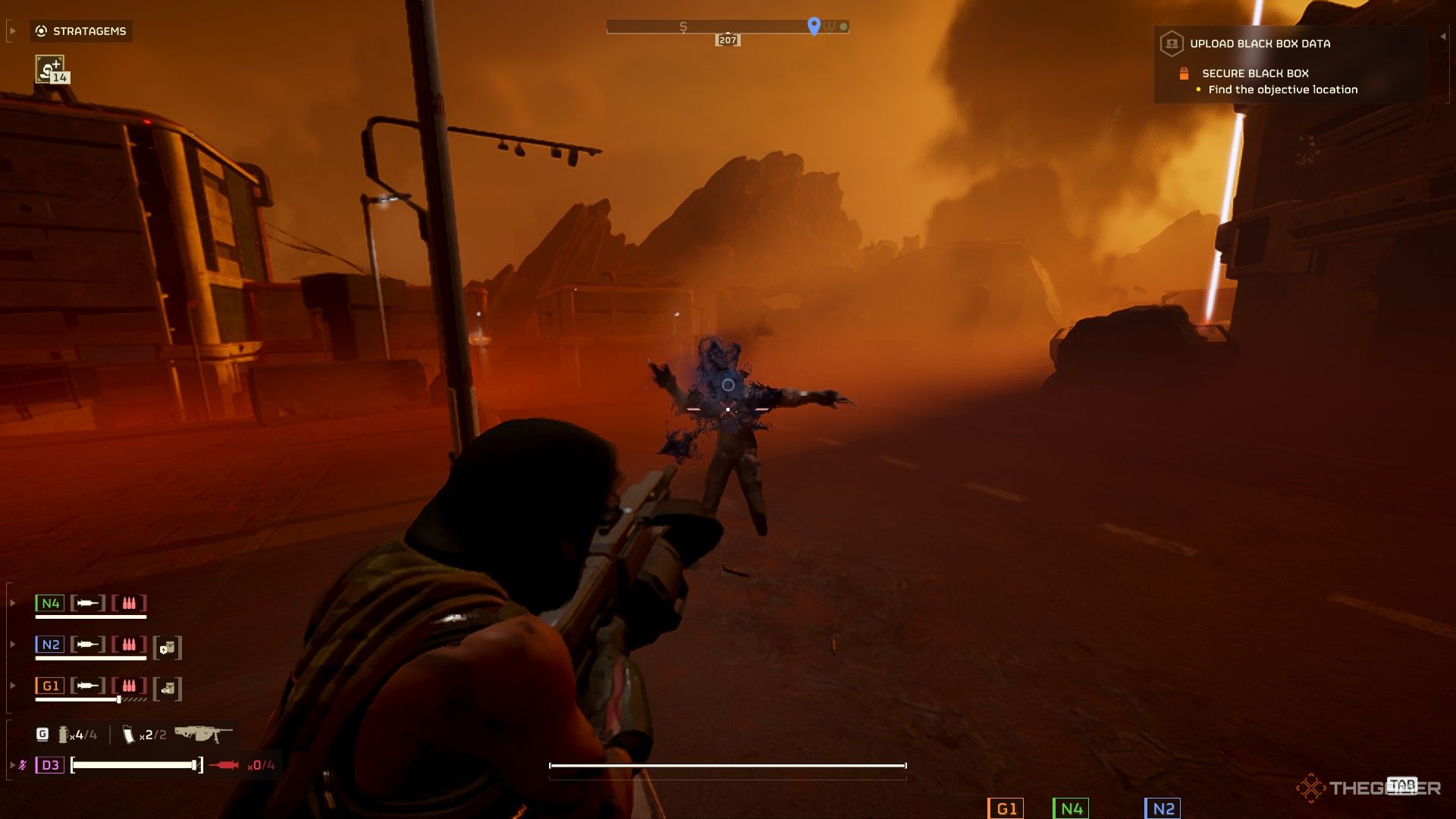 Helldivers 2: адский десантник уничтожает безголового своей пулеметом.