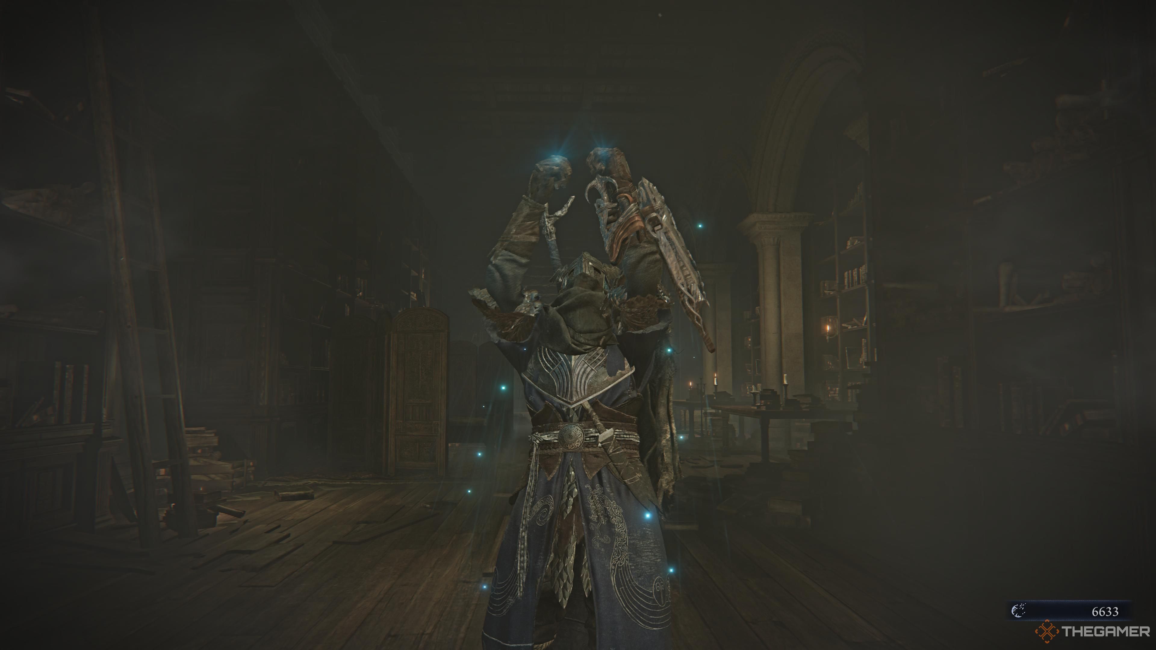 Wylder holding up two earrings in Elden Ring Nightreign.