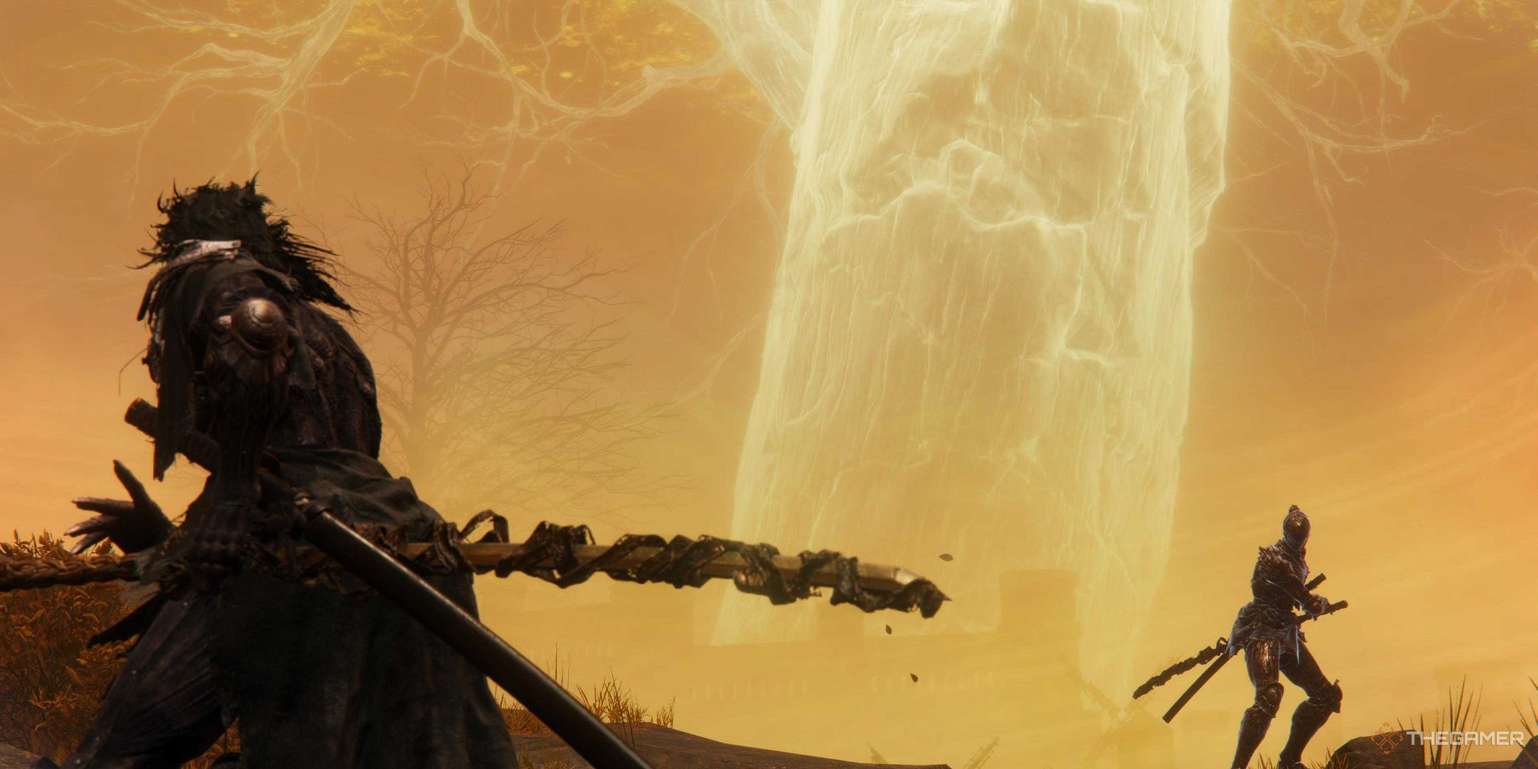 Executor in Elden Ring Nightreign preparing to fight the Executor's Cry in front of the Erdtree.