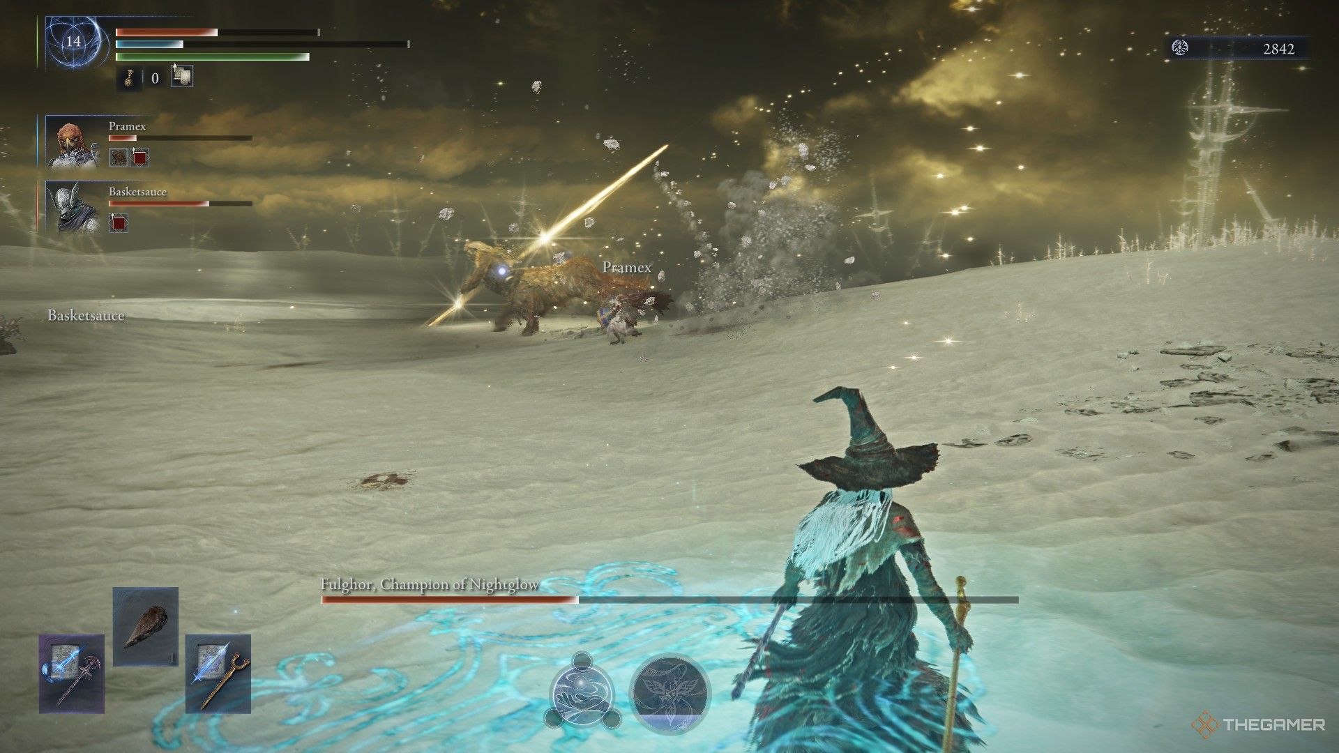 Recluse watches Everdark Fulghor attack Guardian with Holy twinblades in Elden Ring Nightreign.