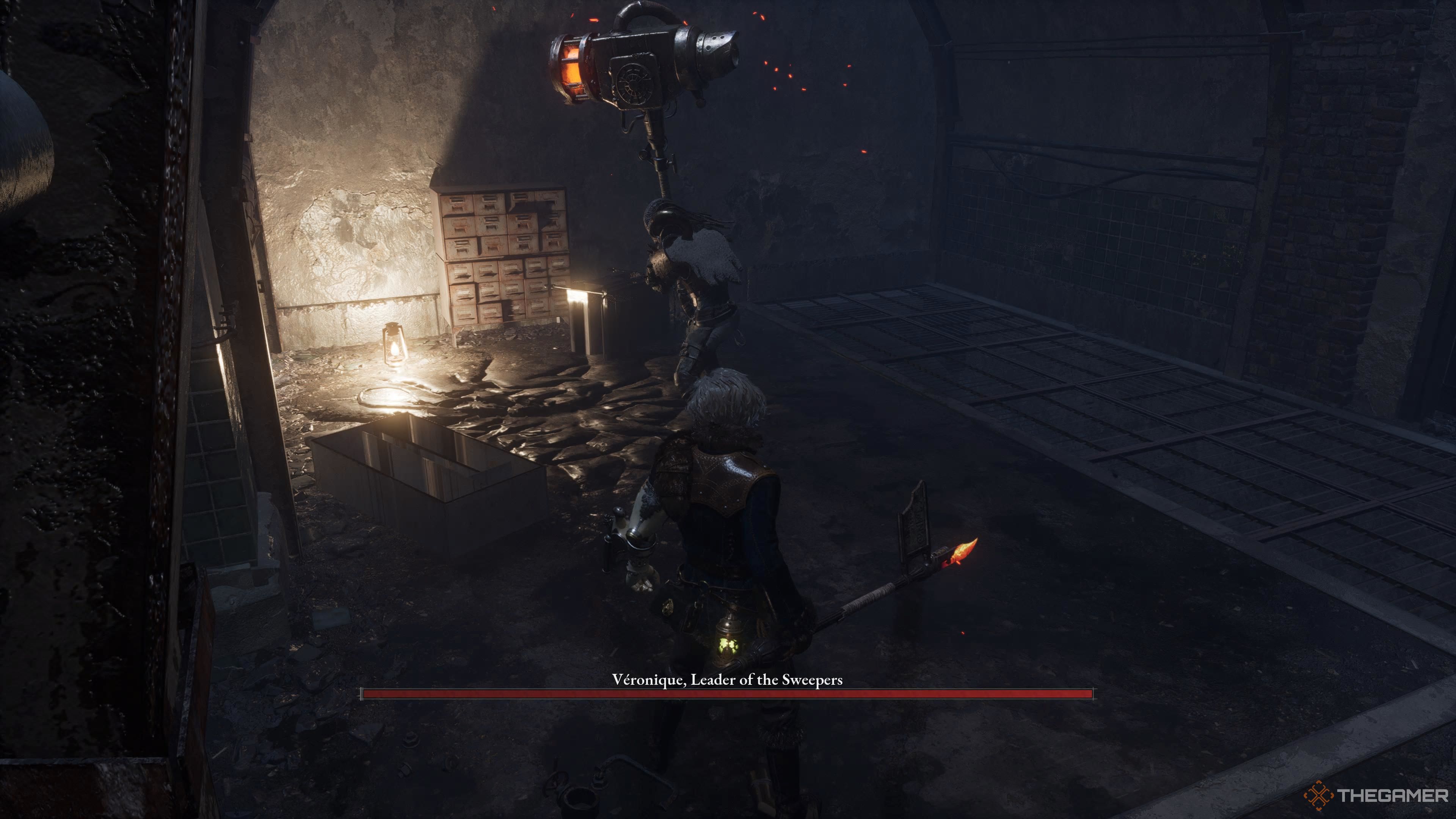 Veronique winding up for a giant hammer swing in Lies Of P Overture.