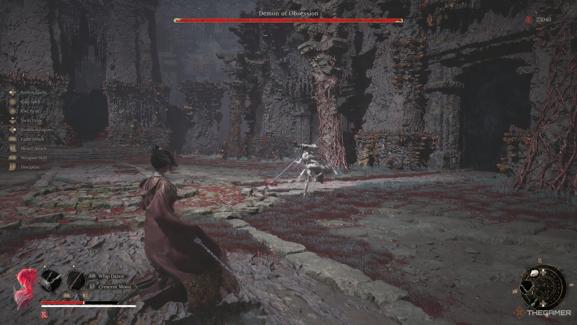 Wuchang dodges an attack from the Demon of Obsession in Wuchang: Fallen Feathers.