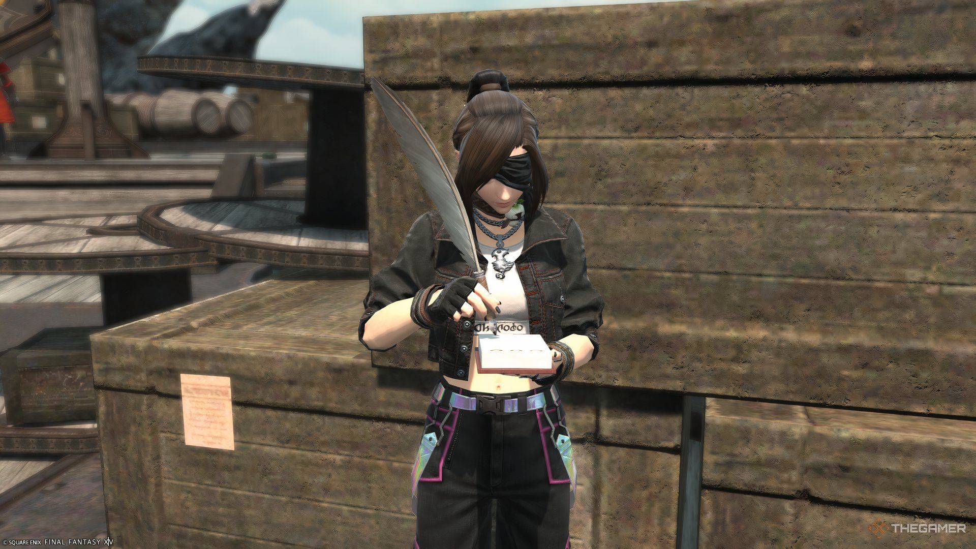A player using the pen emote in Final Fantasy 14.