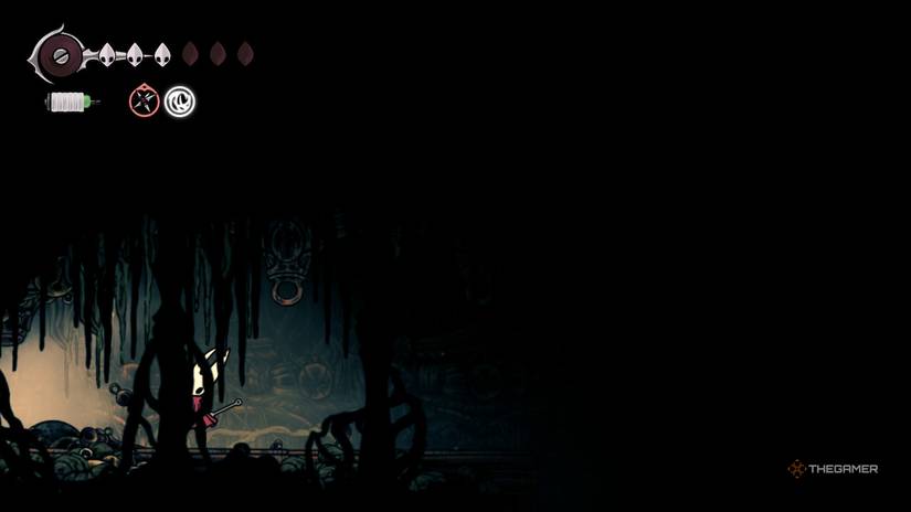 Hornet finds a shortcut back to a bench near the Widow boss in Hollow Knight: Silksong.