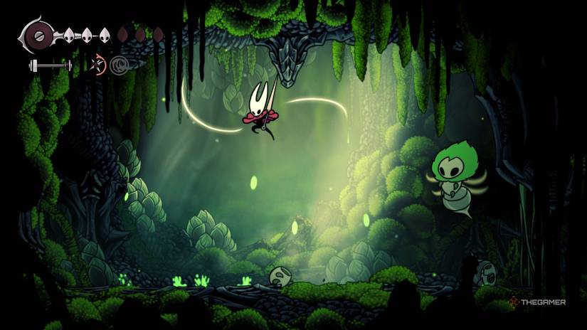 Hornet heals in midair during her fight with the Moss Mother a second time in Hollow Knight: Silksong.