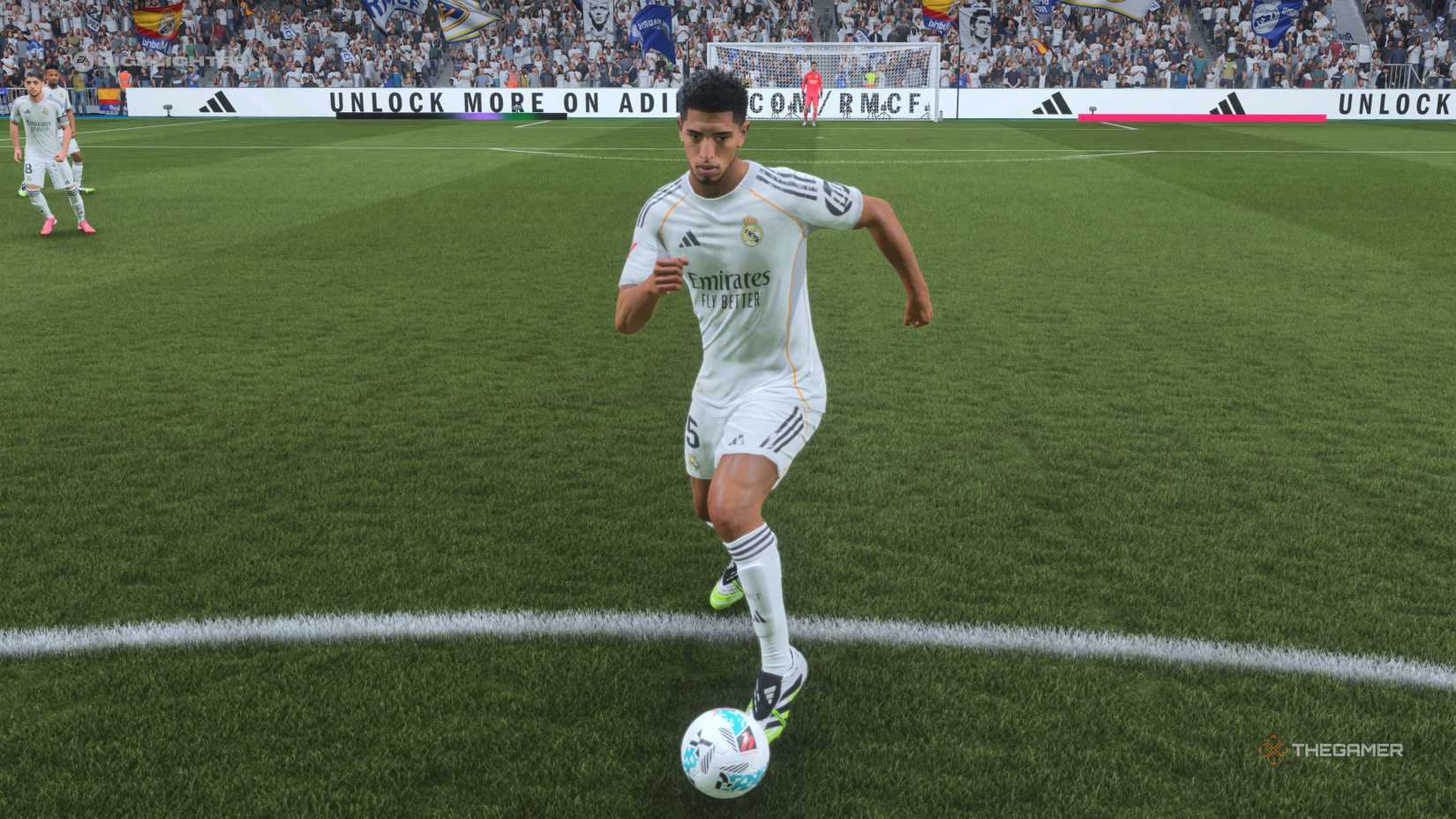The Best Midfielders Jude Bellingham on the pitch in EA Sports FC 26.