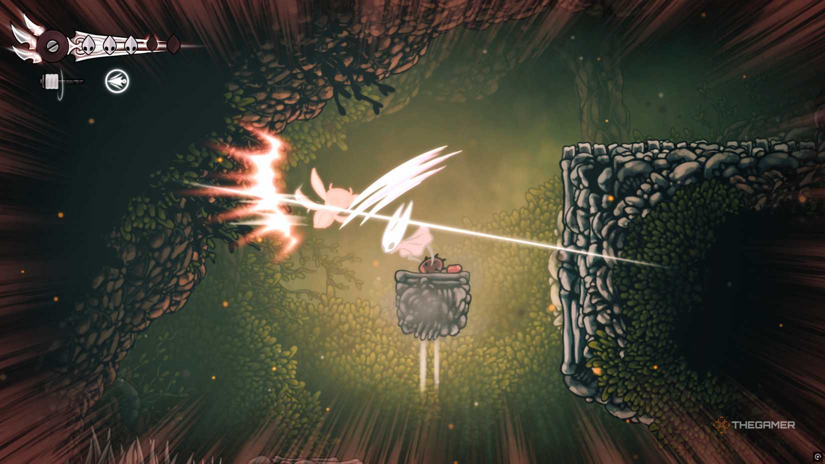 Hornet activating the Beast Crest's Silk Skill, having her regenerate health with each successful attack in Hollow Knight: Silksong.