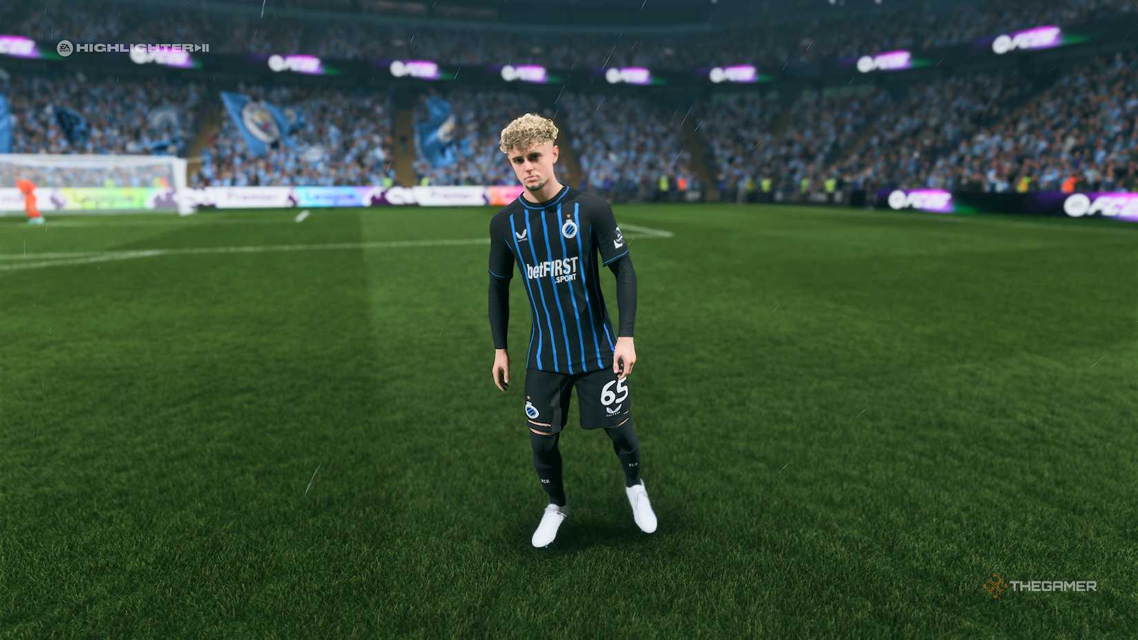 Seys standing on the pitch in EA Sports FC 26.