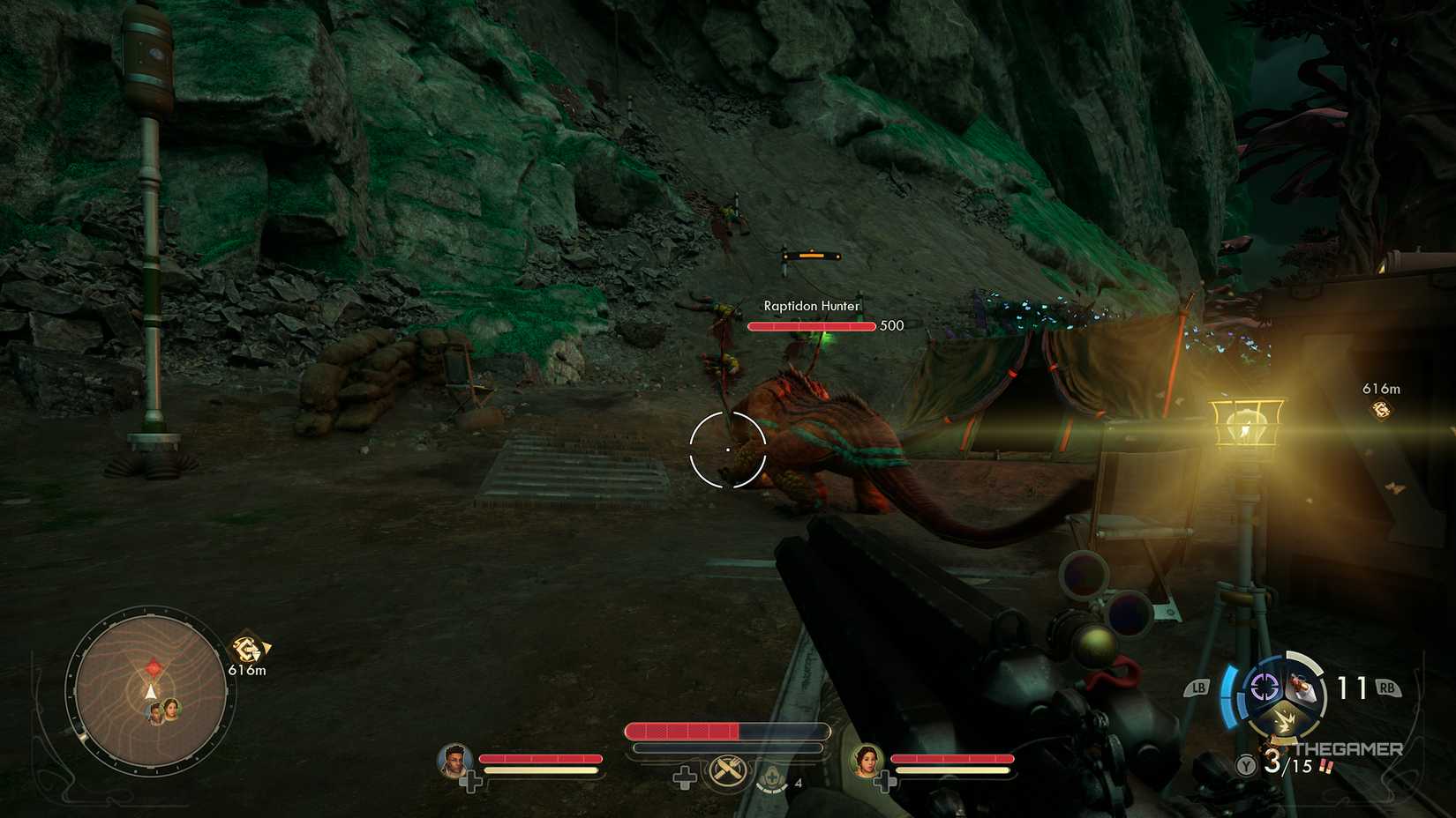 Player aiming shotgun at a Raptidon Hunter The Outer Worlds 2.