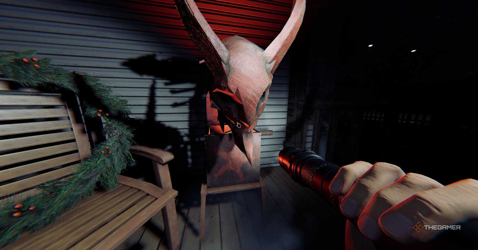 Jack in the box popping up in Phasmophobia.