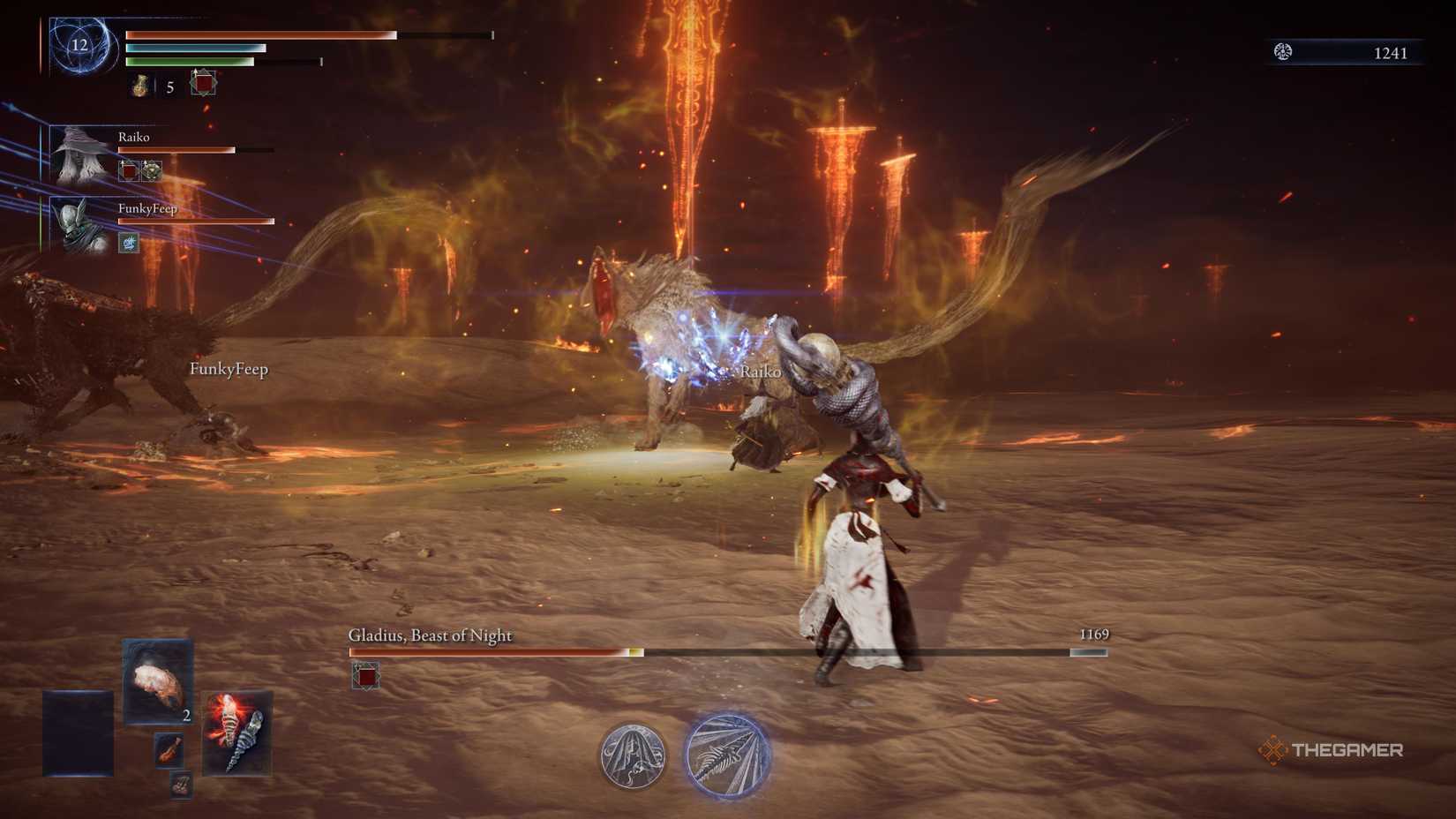 The main player looking at another player attacking a Gladius with its open mouth in Elden Ring: Nightreign.